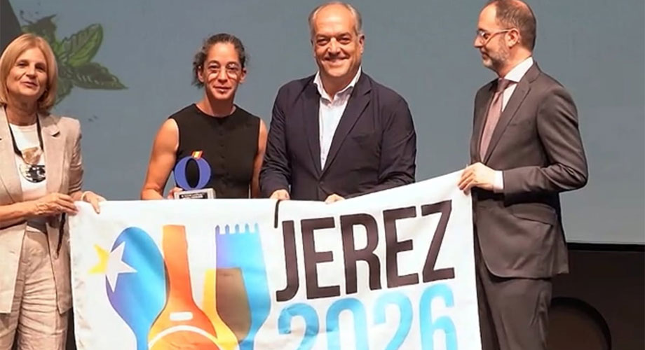 Sara Ferreres, chef de Taller Arzuaga, recibe el premio a la Mejor Cocinera en los Premios Gastro&Cía de La Razón